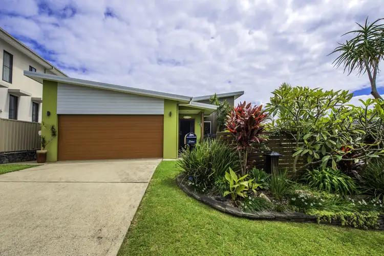 9 Vista Close, Woolgoolga NSW 2456