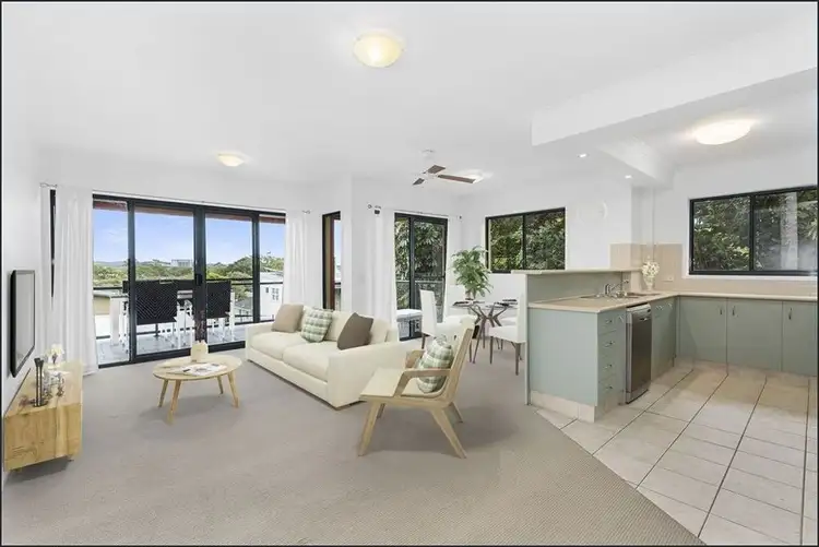 8/7-9 Stapylton Street, Coolangatta QLD 4225