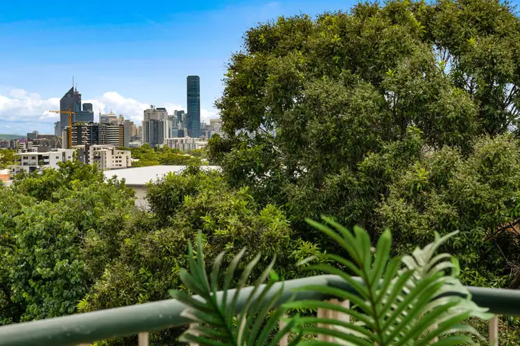 Sixth view of Homely unit listing, 6/10 Raby Road, Coorparoo QLD 4151