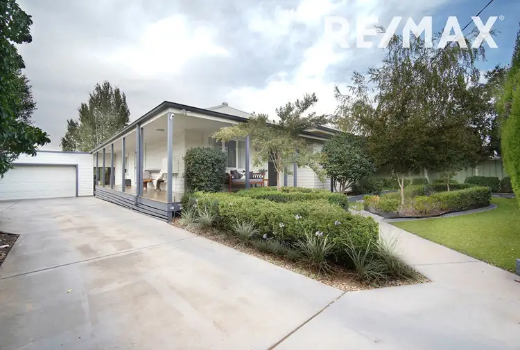 1 Charleville Road, Turvey Park NSW 2650