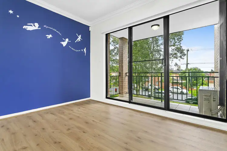 Fifth view of Homely unit listing, 4/37 Elizabeth Street, Granville NSW 2142
