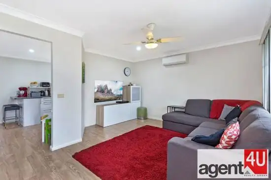 Second view of Homely house listing, 4 Ozark Place, Cranebrook NSW 2749