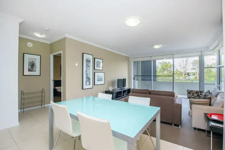 118/1-7 Moores Crescent, Varsity Lakes QLD 4227