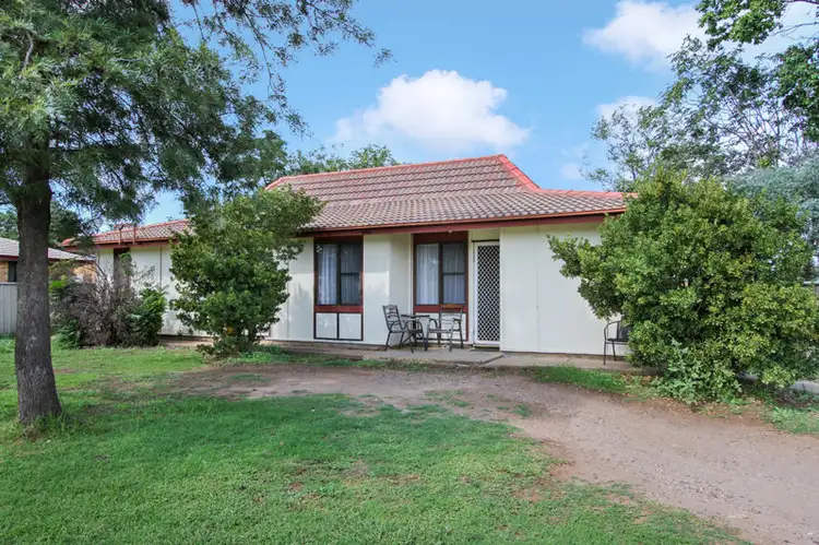 Main view of Homely house listing, 4 Sue Crescent, Tamworth NSW 2340