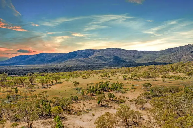 789 Ironbong Rd, Bethungra NSW 2590