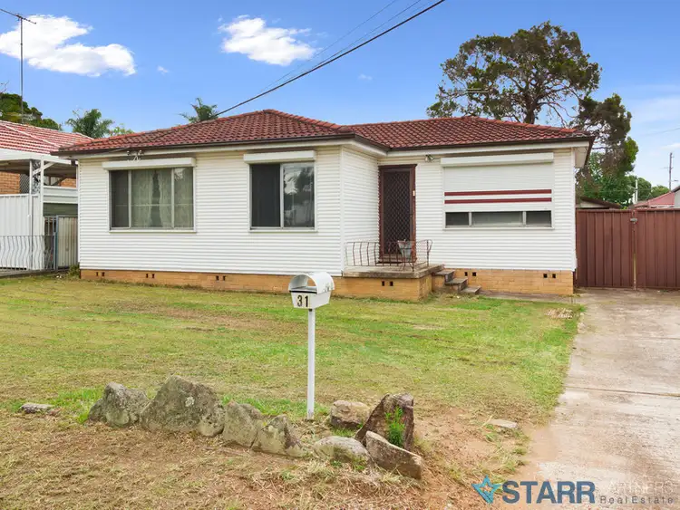 31 Wattle Avenue, North St Marys NSW 2760