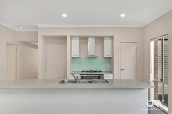 Fourth view of Homely house listing, 6 Oakgrove Drive, Craigieburn VIC 3064