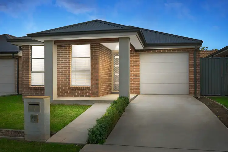 37 Cordyline Loop, Jordan Springs NSW 2747