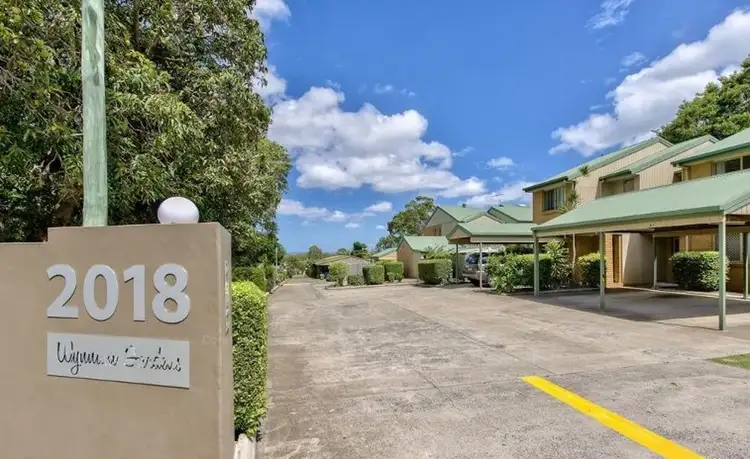 Second view of Homely unit listing, 2/2018 Wynnum Road, Wynnum West QLD 4178