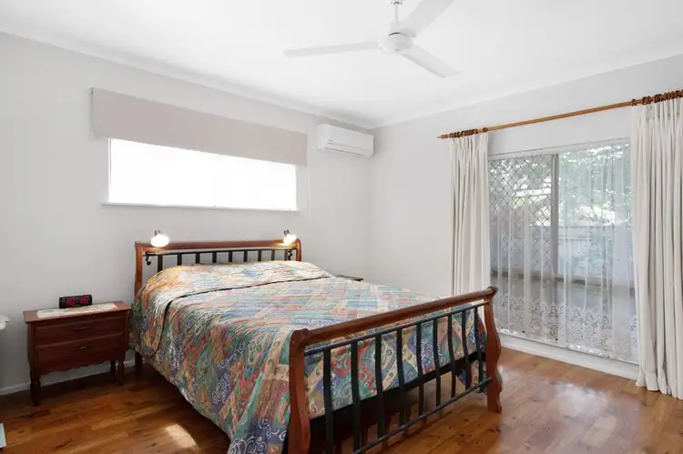Sixth view of Homely house listing, 2 Windsor Close, Brinsmead QLD 4870