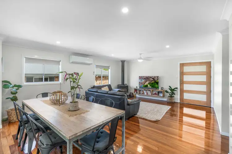 Third view of Homely house listing, 5 Samantha Street, Wynnum West QLD 4178