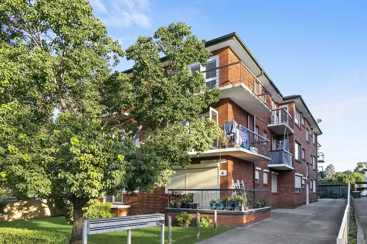 Main view of Homely unit listing, 9/4-6 Calliope Street, Guildford NSW 2161