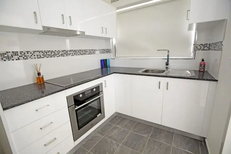 Main view of Homely unit listing, 3/26 Remembrance Ave, Warwick Farm NSW 2170