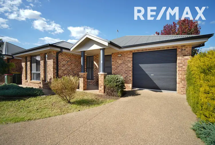 2/6 Yoogali Street, Glenfield Park NSW 2650