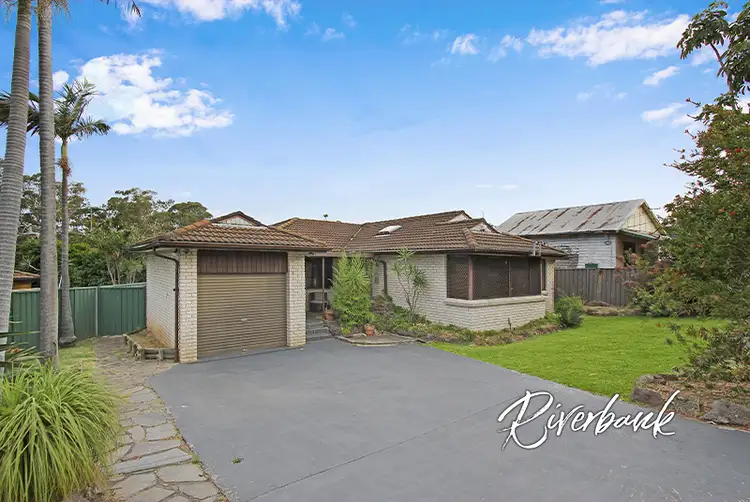 6 Gipps Rd, Greystanes NSW 2145