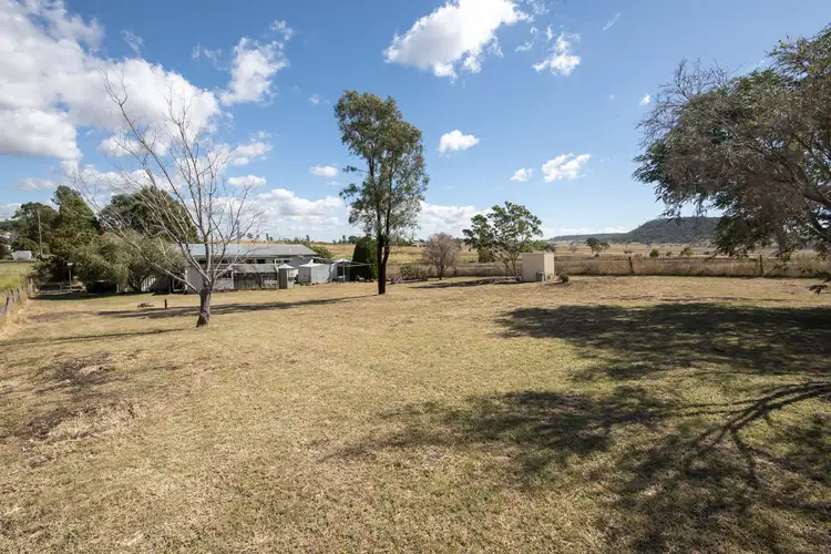 16 Felton Street, Greenmount QLD 4359