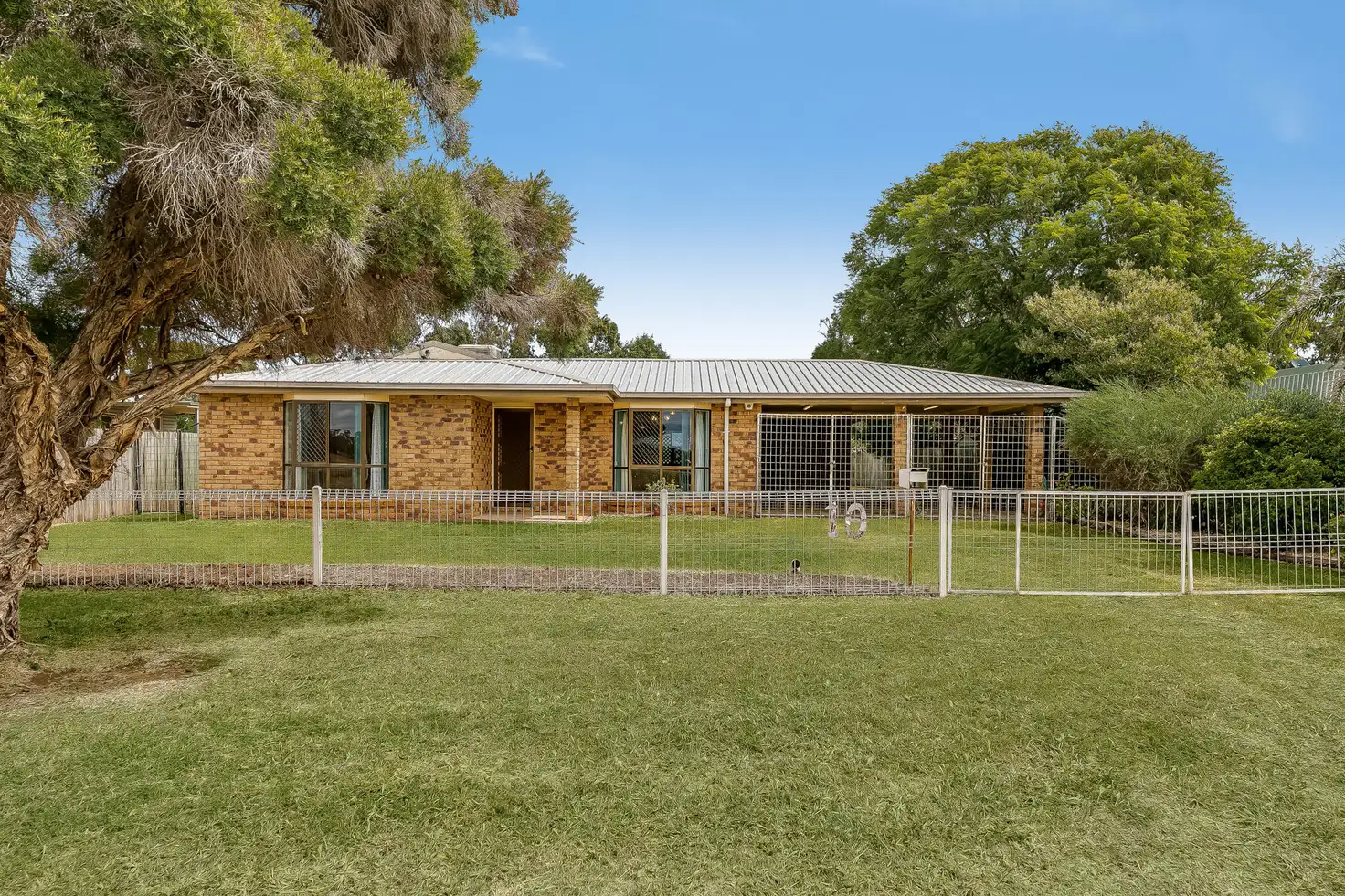 Main view of Homely house listing, 10 Gladsby Street, Oakey QLD 4401
