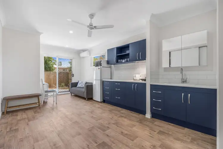 4/27a Hemmant Tingalpa Road, Hemmant QLD 4174