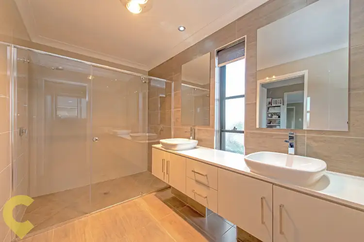 Sixth view of Homely house listing, 1 Owl Court, Kleinton QLD 4352