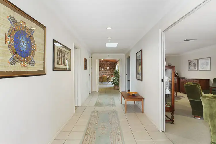 Fifth view of Homely house listing, 5 Yaraan Place, Tamworth NSW 2340