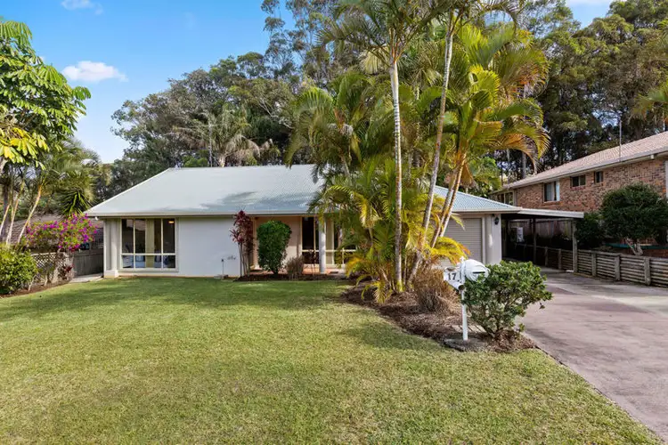 17 Landrigan Close, Woolgoolga NSW 2456