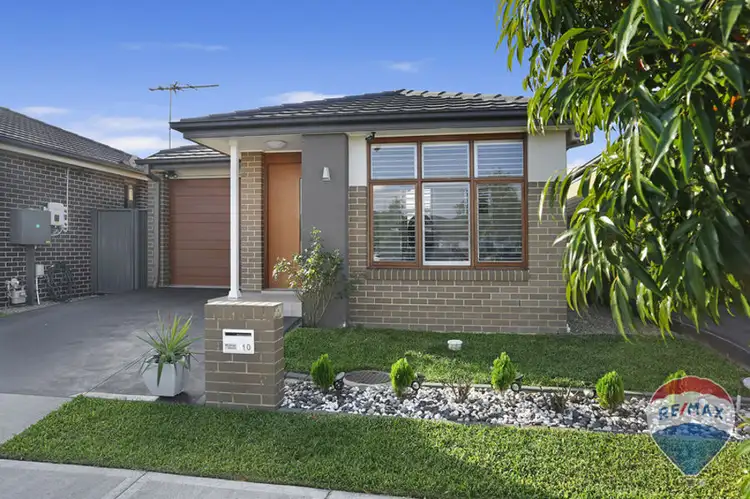 10 Blackburn Street, Ropes Crossing NSW 2760