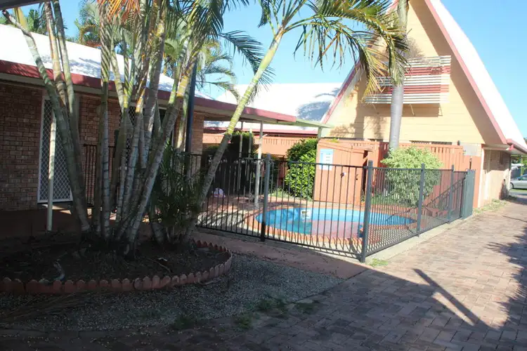 2/6 Comino ct, Mackay QLD 4740