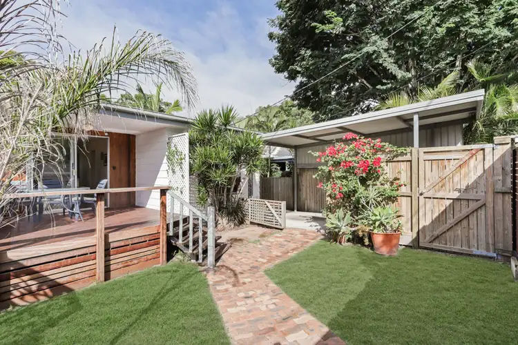 94 Southwick Street, Wynnum QLD 4178