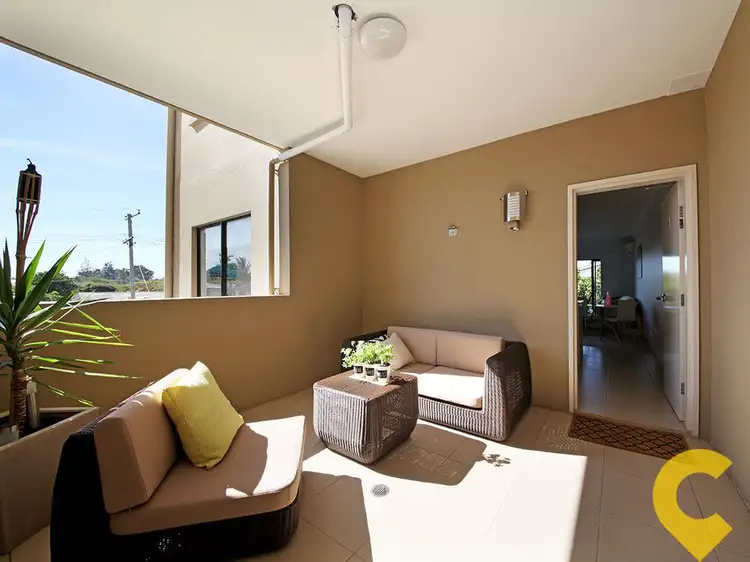 4/14 Yacht Street, Clontarf QLD 4019