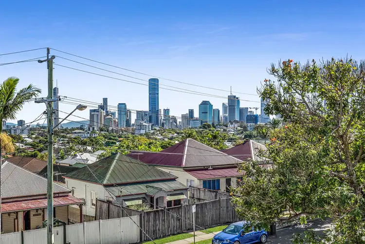 Second view of Homely block of units listing, 5 Elfin Street, East Brisbane QLD 4169