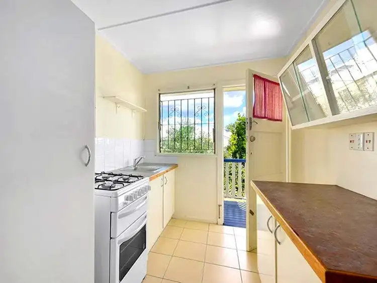 Fourth view of Homely block of units listing, 49 Morris, Wooloowin QLD 4030