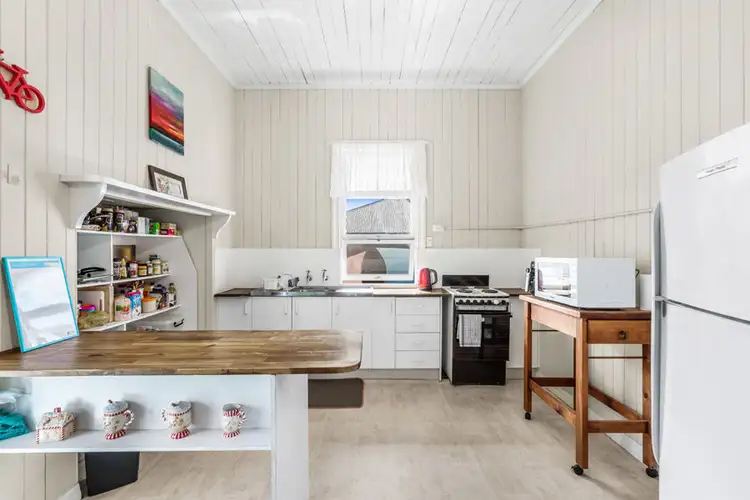 Fourth view of Homely block of units listing, 22 Fisher Street, Manly QLD 4179