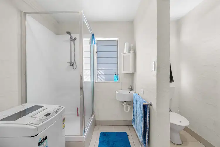 Sixth view of Homely block of units listing, 22 Fisher Street, Manly QLD 4179