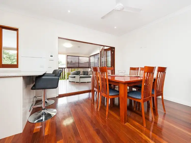 Sixth view of Homely house listing, 32 Worthing Street, Wynnum QLD 4178
