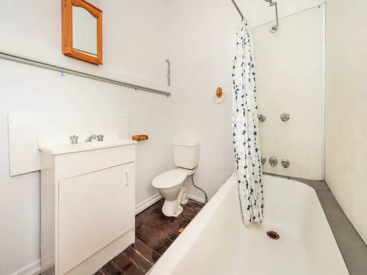 Fifth view of Homely block of units listing, 90 Lewis Street, Woolloongabba QLD 4102