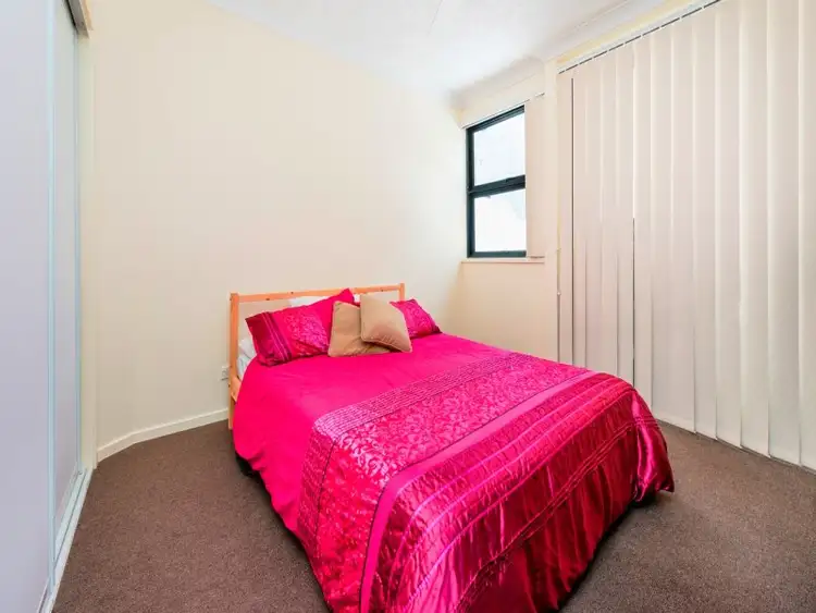 Sixth view of Homely unit listing, 5/11 Manning Street, South Brisbane QLD 4101