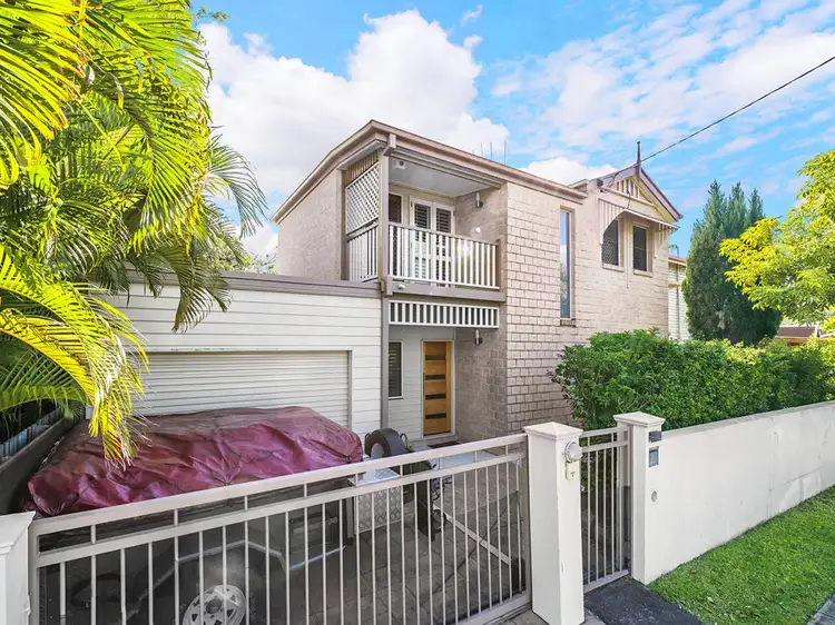 3 Gladstone Street, Coorparoo QLD 4151
