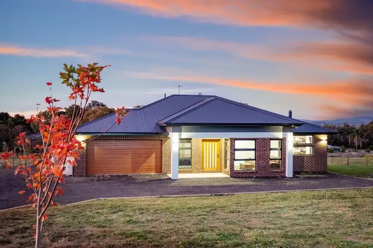 1484 Table Top Road, Table Top NSW 2640