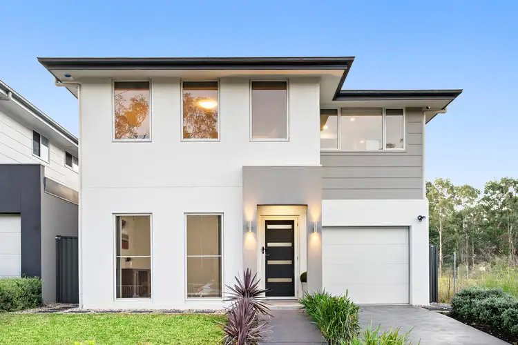 7 Agnes Way, Jordan Springs NSW 2747