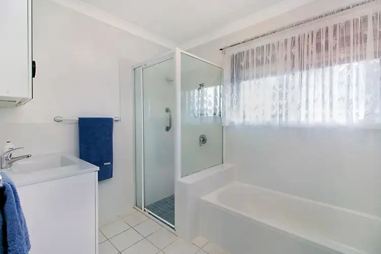 Sixth view of Homely semi-detached listing, 2/4 Shearwater Parade, Tweed Heads NSW 2485