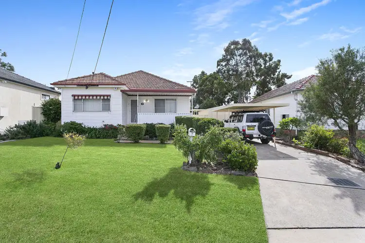 7 Lowana Avenue, Merrylands NSW 2160