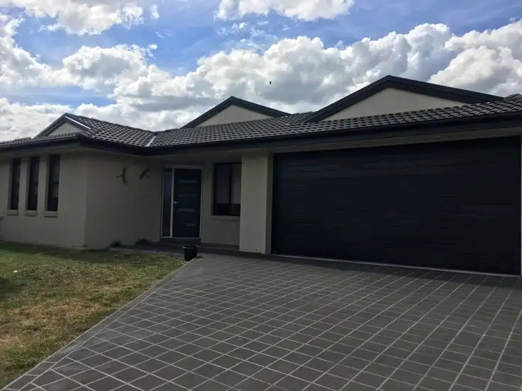 13 Albion Close, Armidale NSW 2350