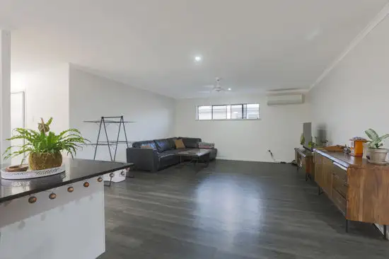 Fifth view of Homely house listing, 2 Azure Drive, Rural View QLD 4740