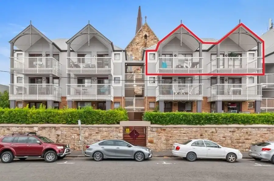Main view of Homely unit listing, 8/16 Phillips St, Spring Hill QLD 4000