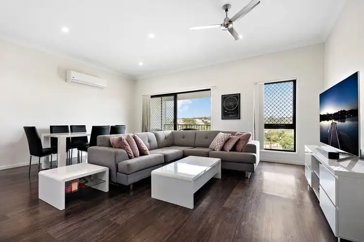 Main view of Homely house listing, 2/10 Oreilly Crescent, Springfield Lakes QLD 4300