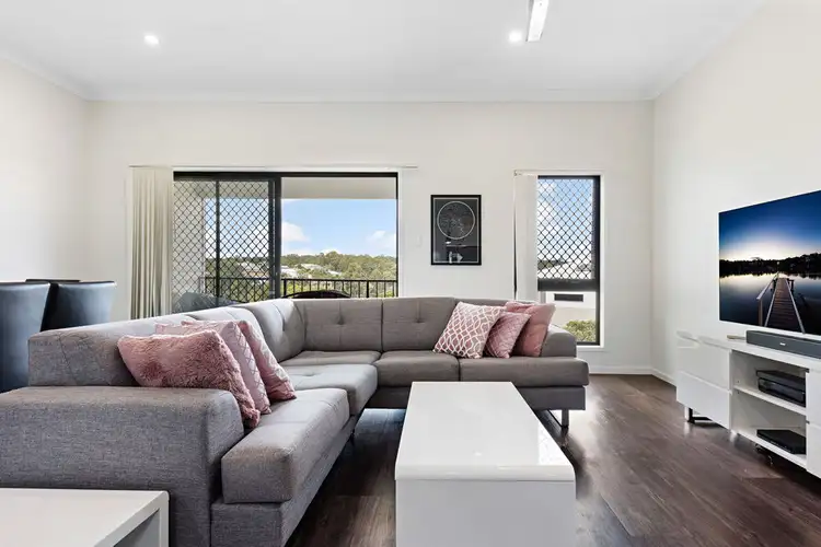 Fifth view of Homely house listing, 2/10 Oreilly Crescent, Springfield Lakes QLD 4300