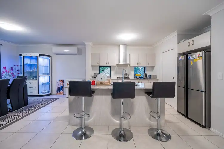 Sixth view of Homely house listing, 3 Sevenhill Place, Doolandella QLD 4077