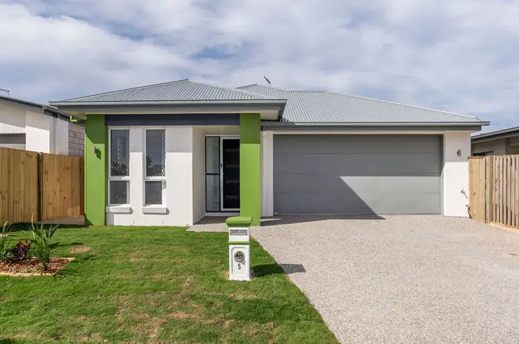 5 Village Bvd, Pimpama QLD 4209