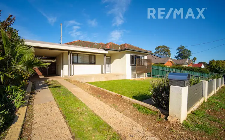 166 Fernleigh Road, Turvey Park NSW 2650