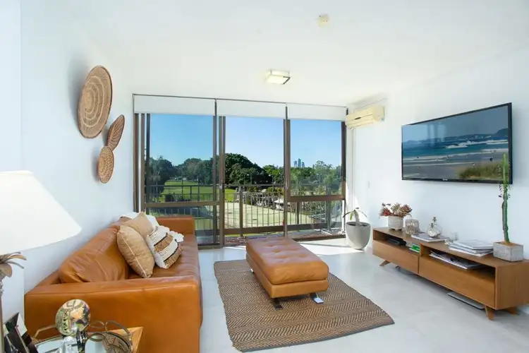Main view of Homely unit listing, 18/11 Fairway Drive, Clear Island Waters QLD 4226